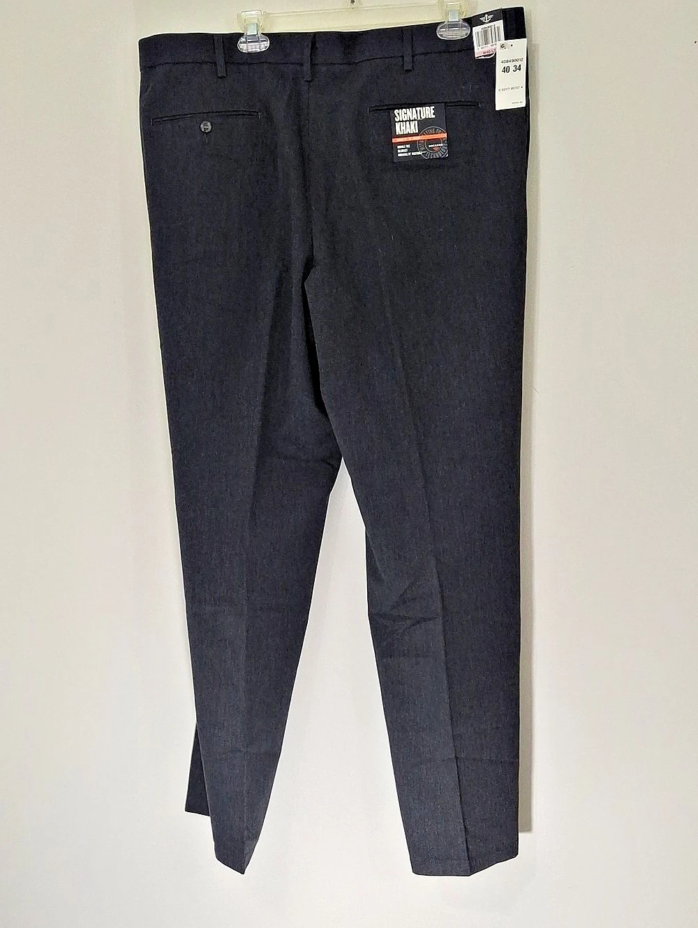 Dockers Signature Khaki Classic Fit D3 Classic Fit Dress Pants in Gray Waist 40 - Picture 10 of 11